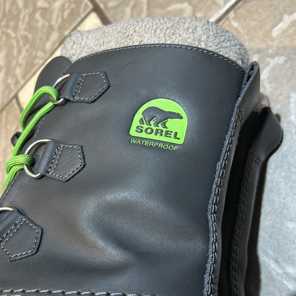 Sorel winter boots size 5 waterproof boots - Picture 8 of 8